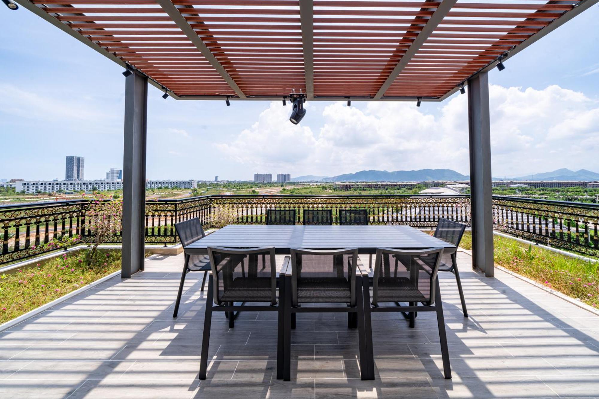 Cami Riverside Resort Дананг Экстерьер фото