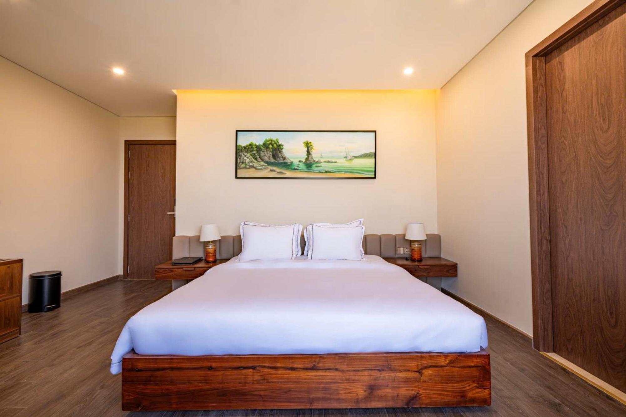 Cami Riverside Resort Дананг Экстерьер фото